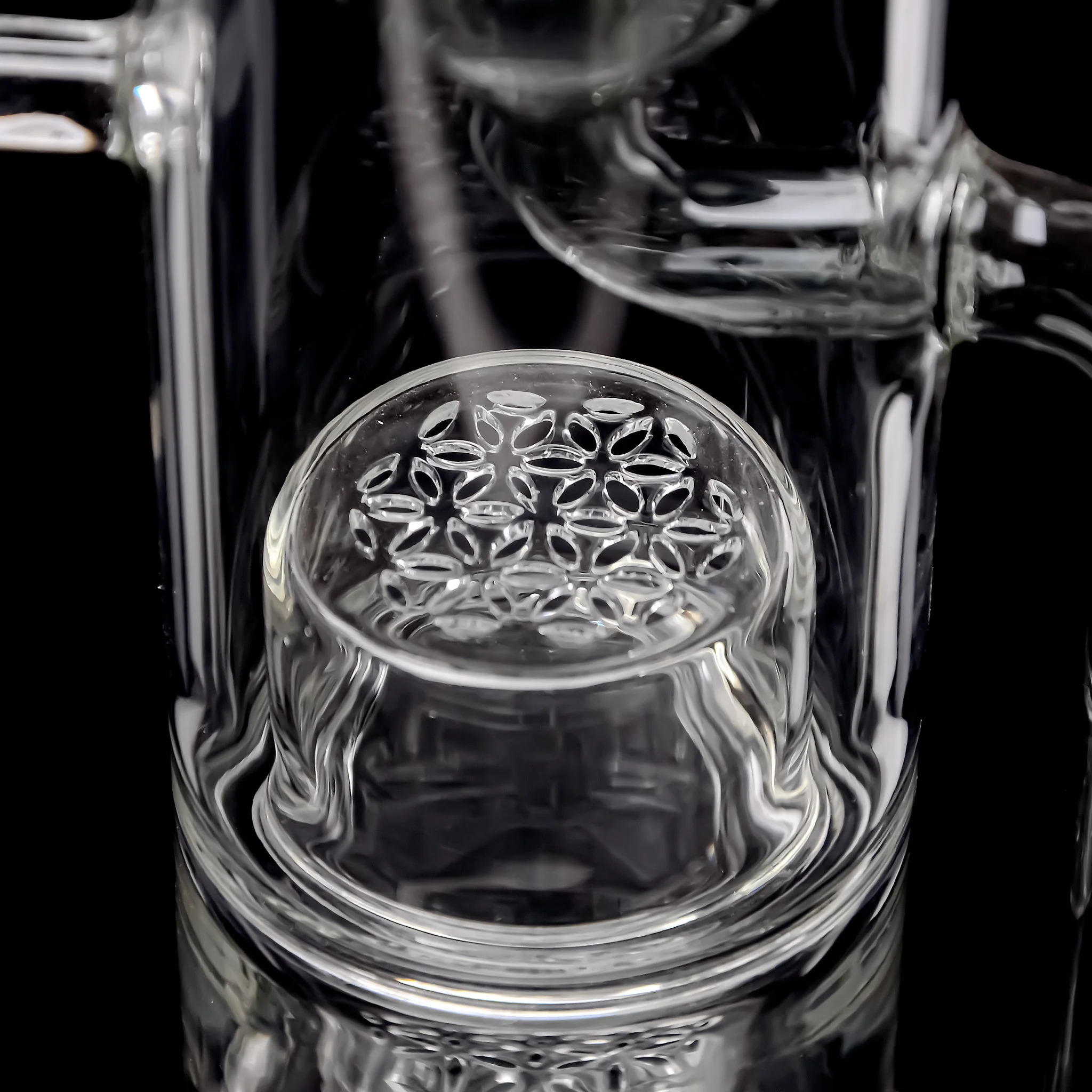 Calibear Pillar Flower Of Life Klein Bong (ONLINE ONLY) - Image 2