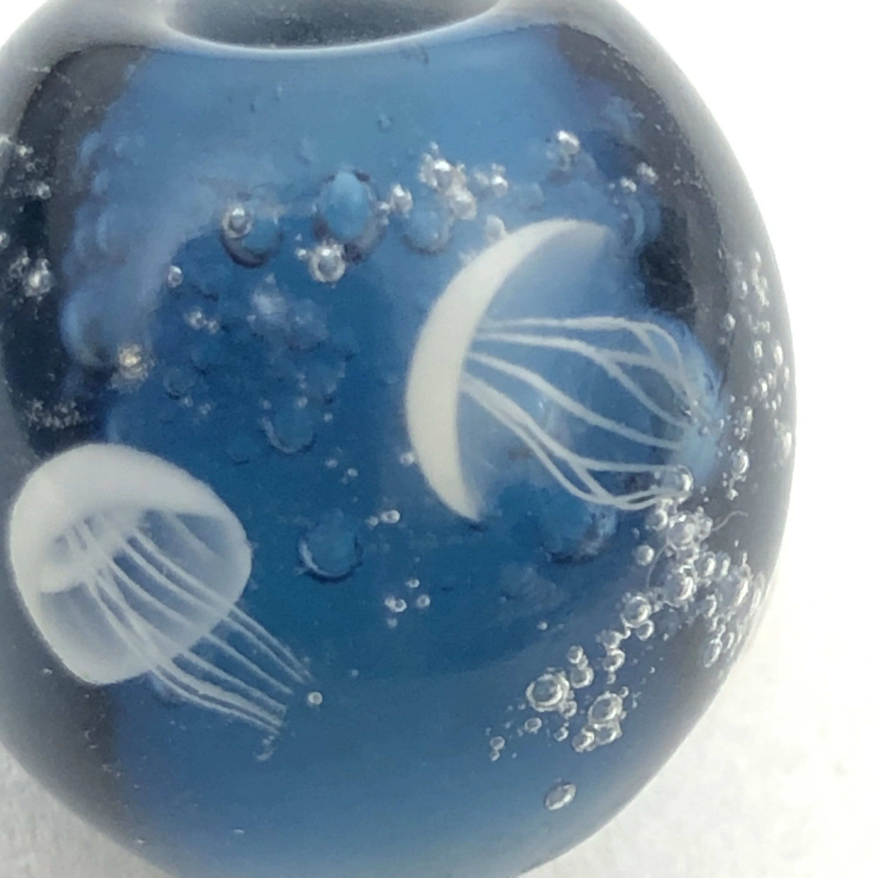 Muto Glass Bead Jellyfish - Image 3