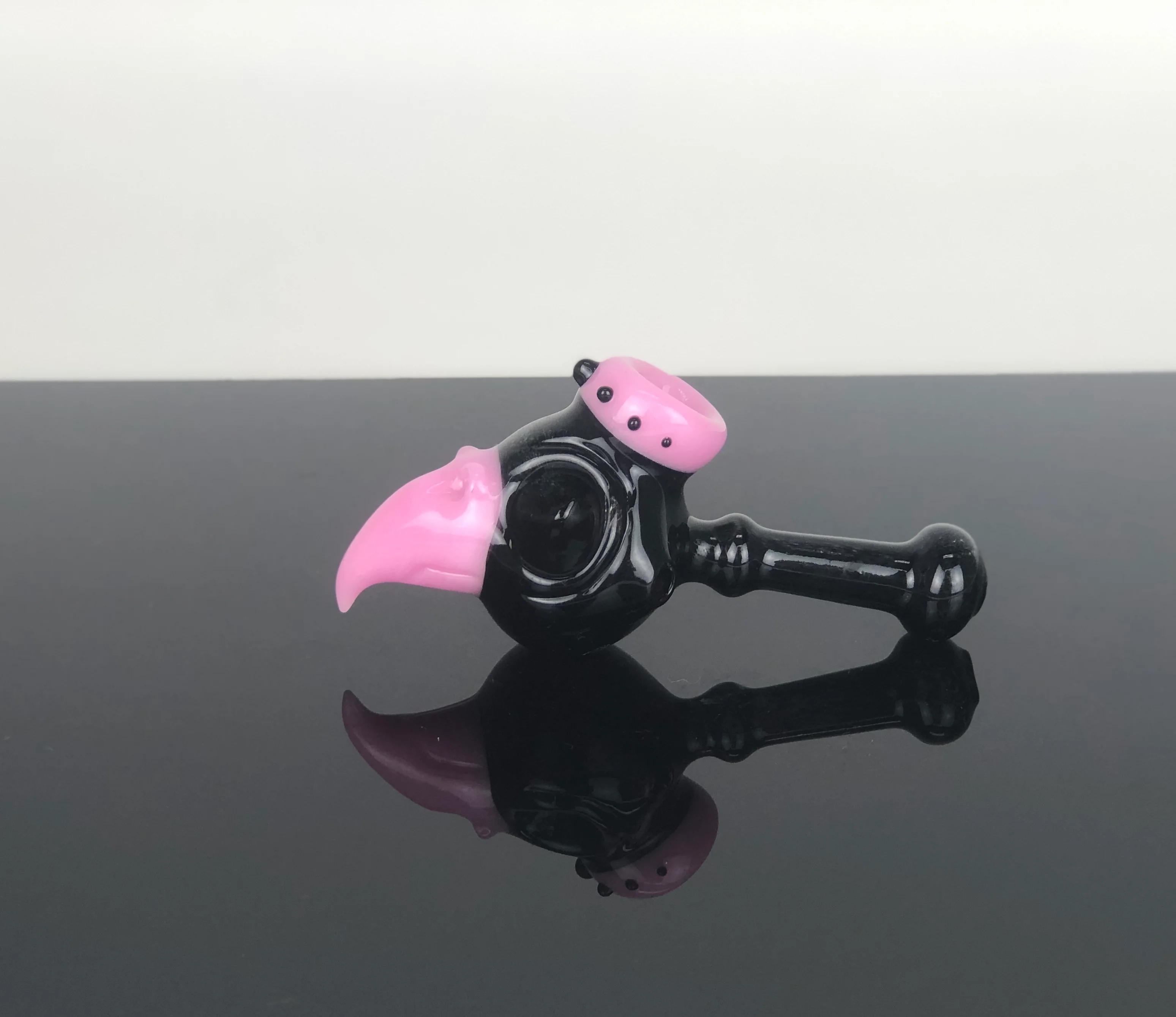Nico Cray Skull Hand Pipe - Image 2